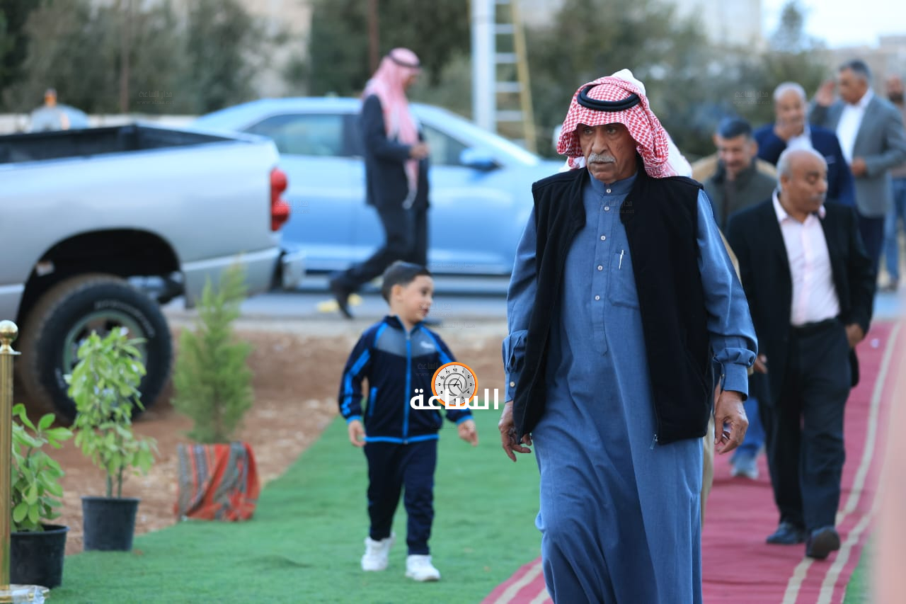 Madar Al-Saa Images 0.8396946917577941