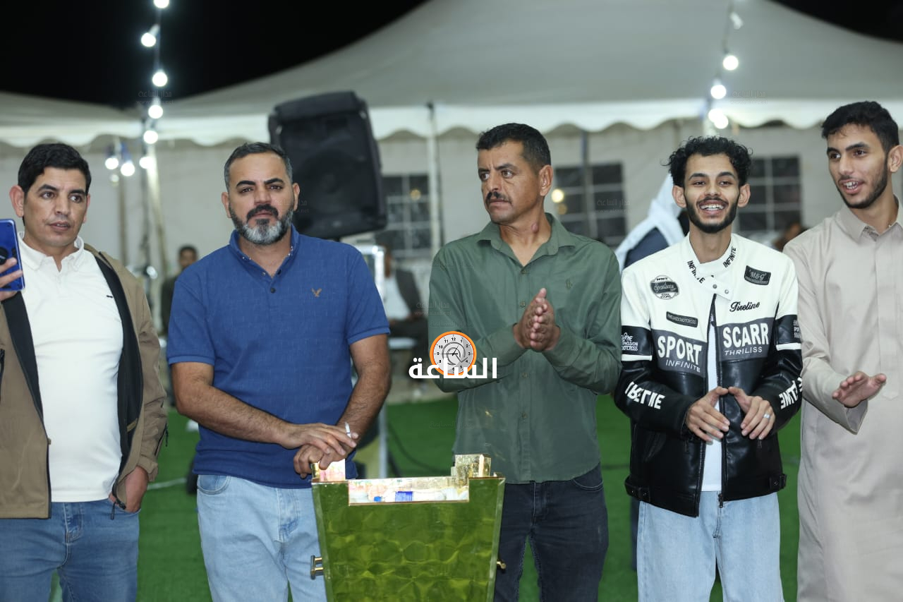 Madar Al-Saa Images 0.8085142328501999