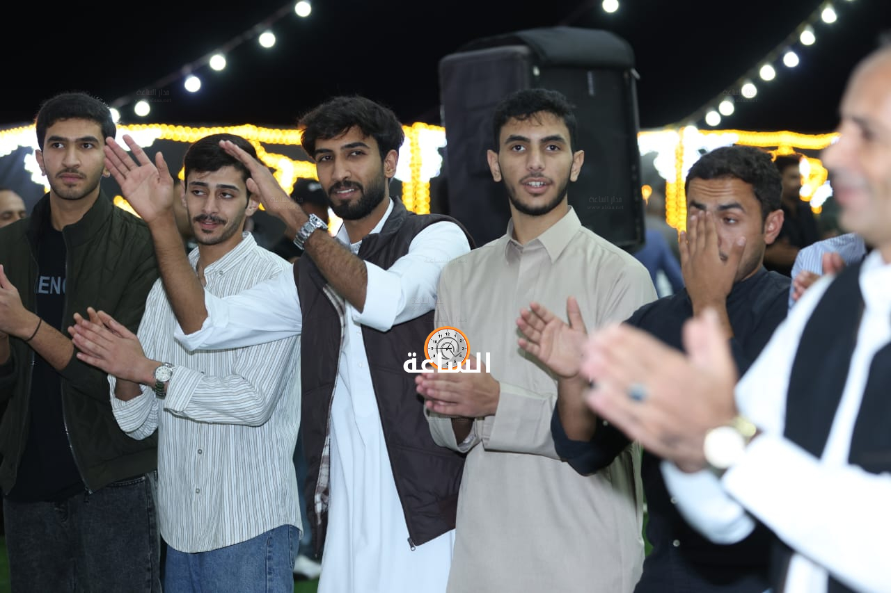 Madar Al-Saa Images 0.02371188219122189