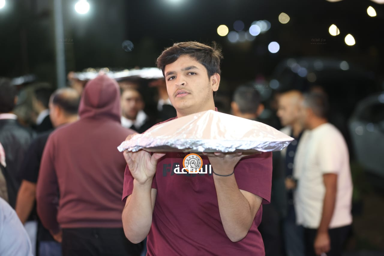 Madar Al-Saa Images 0.9594373416518909