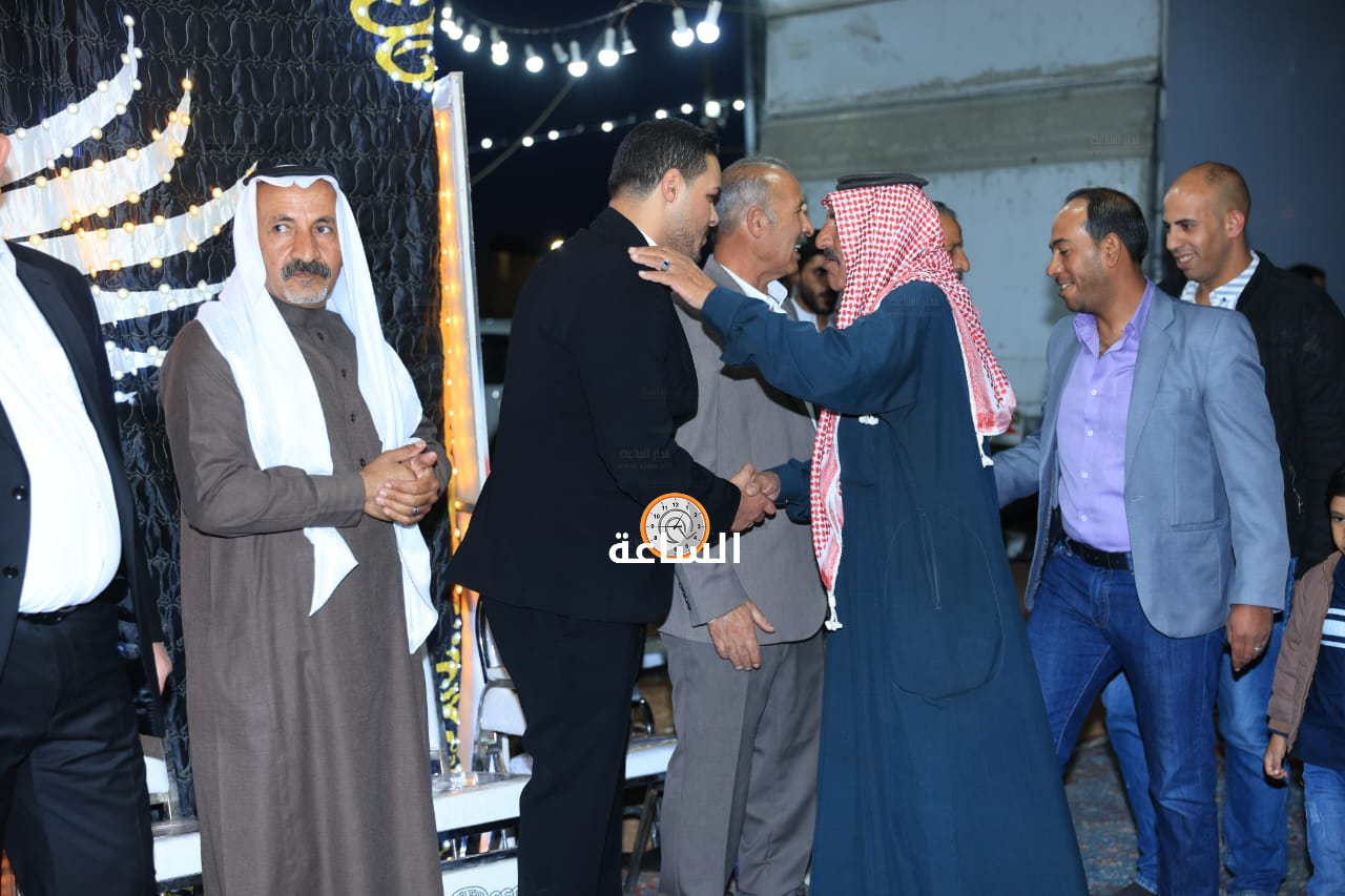 Madar Al-Saa Images 0.4153681957284432