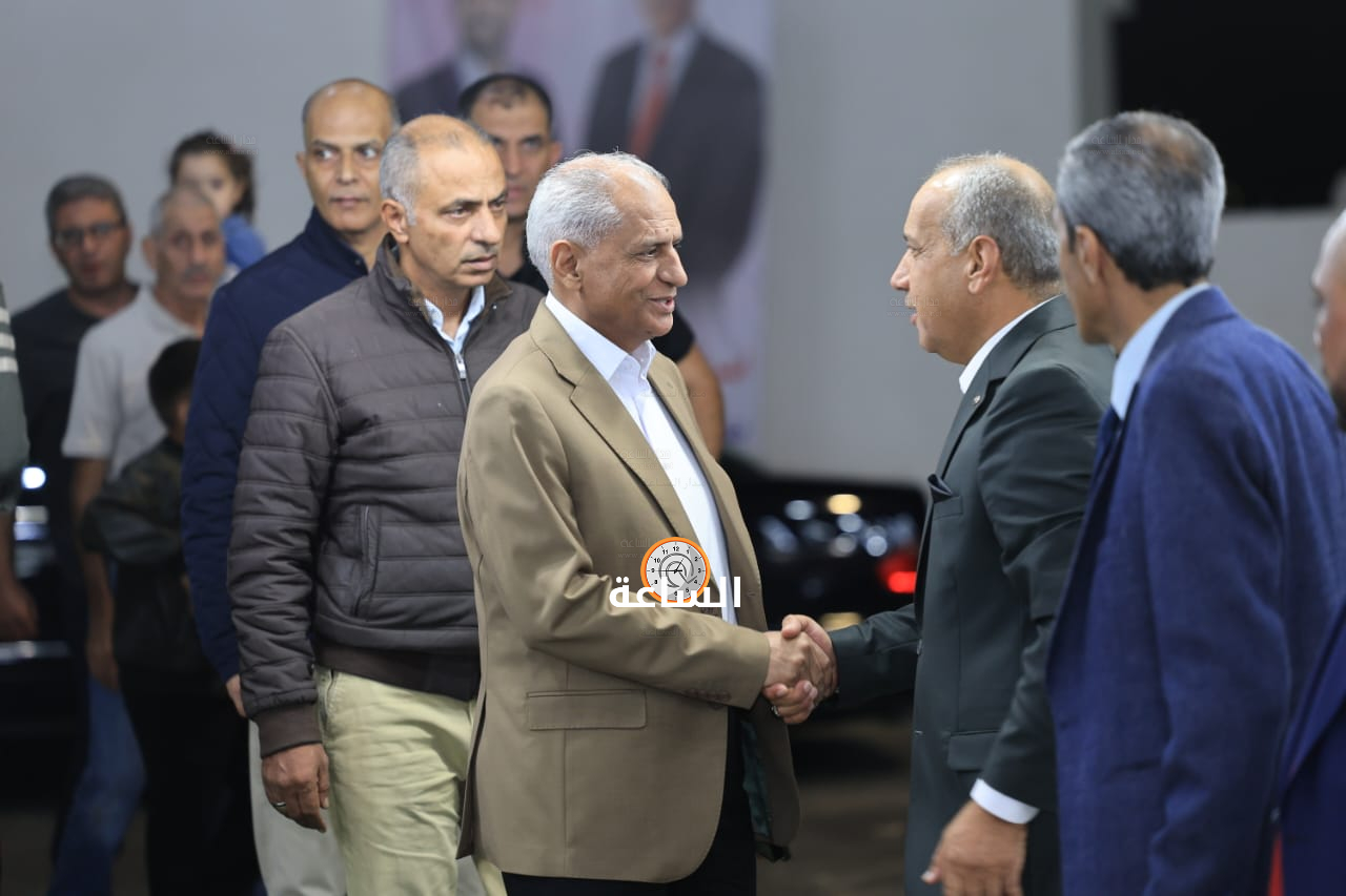 Madar Al-Saa Images 0.39695304795755226