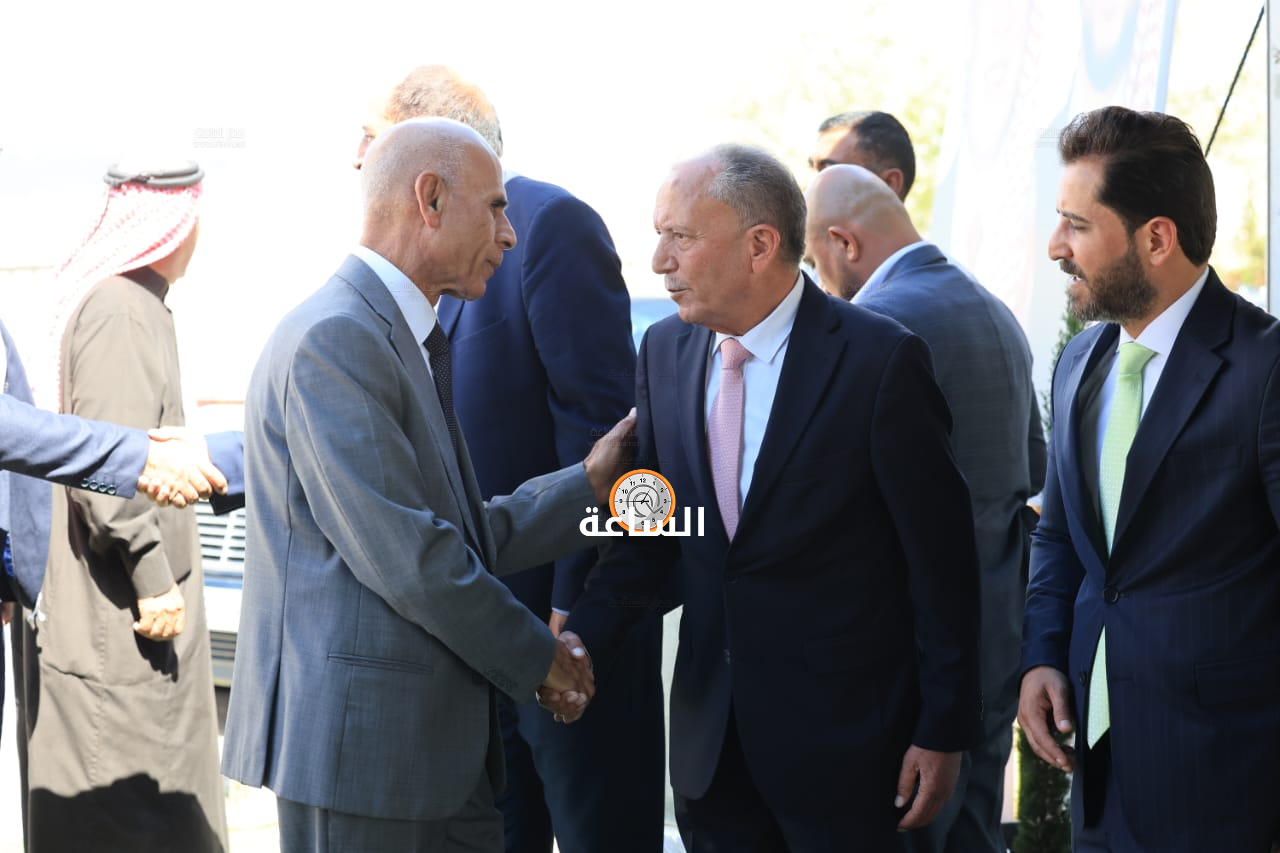 Madar Al-Saa Images 0.8229698599976616