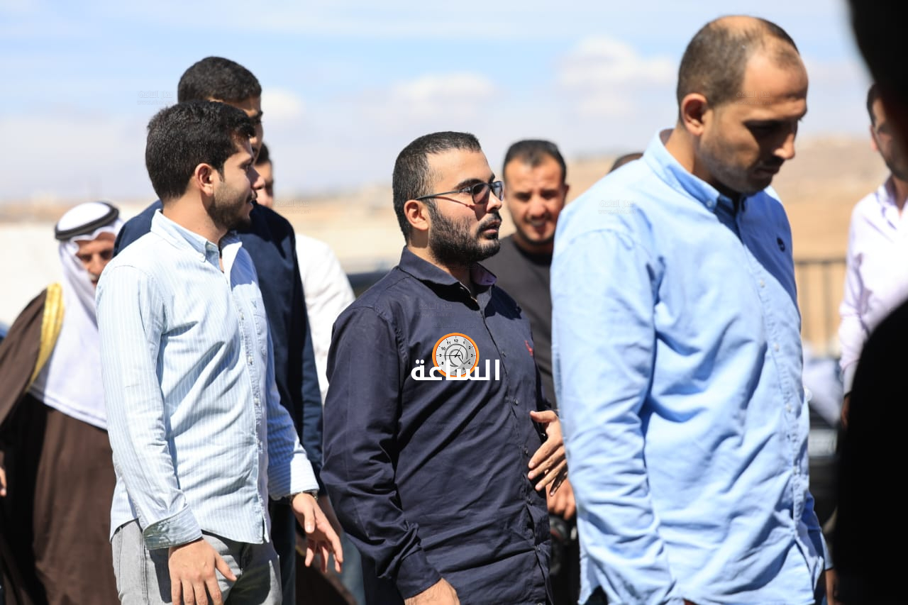 Madar Al-Saa Images 0.6455308143755709