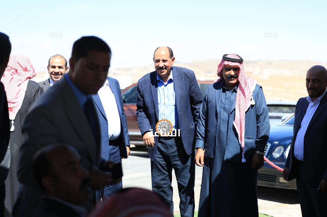Madar Al-Saa Images 0.15464126981399295