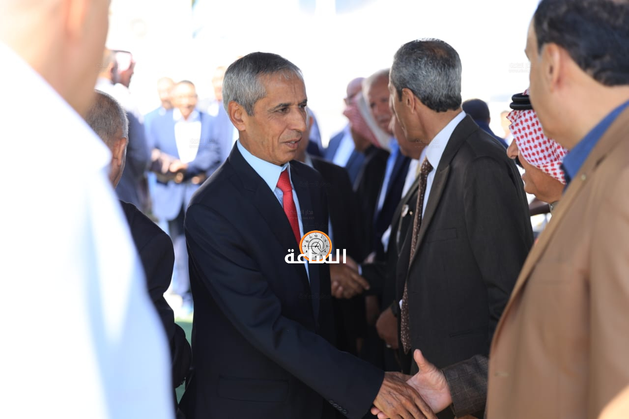 Madar Al-Saa Images 0.2929269653836527