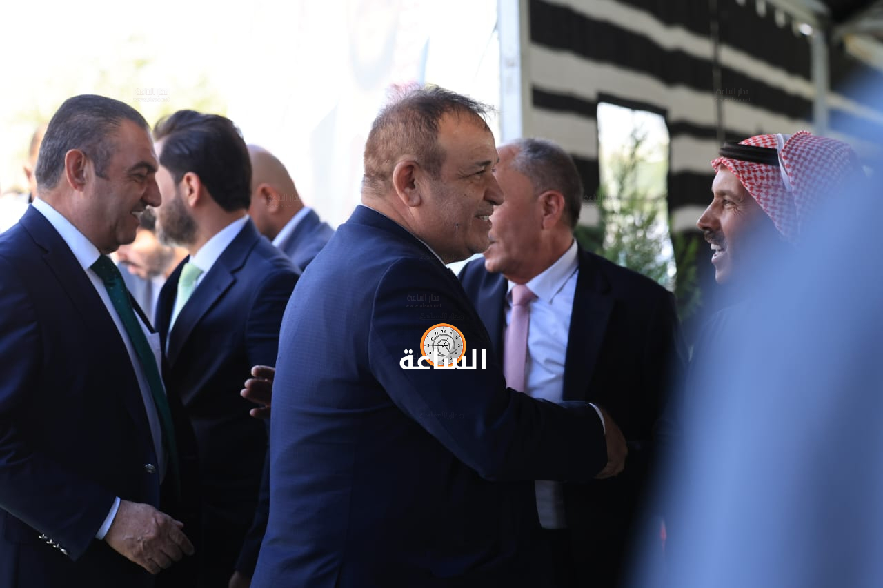 Madar Al-Saa Images 0.38053232671551473