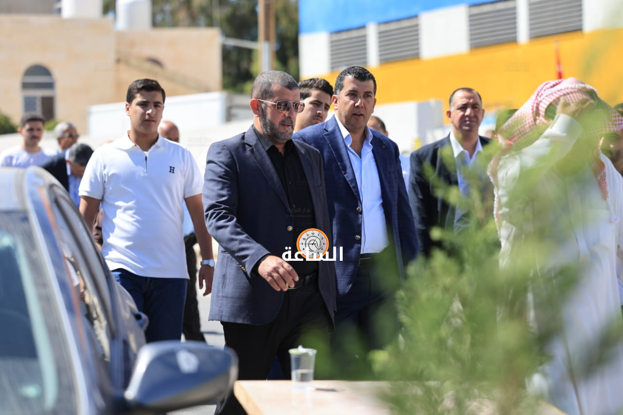 Madar Al-Saa Images 0.7237628828319486
