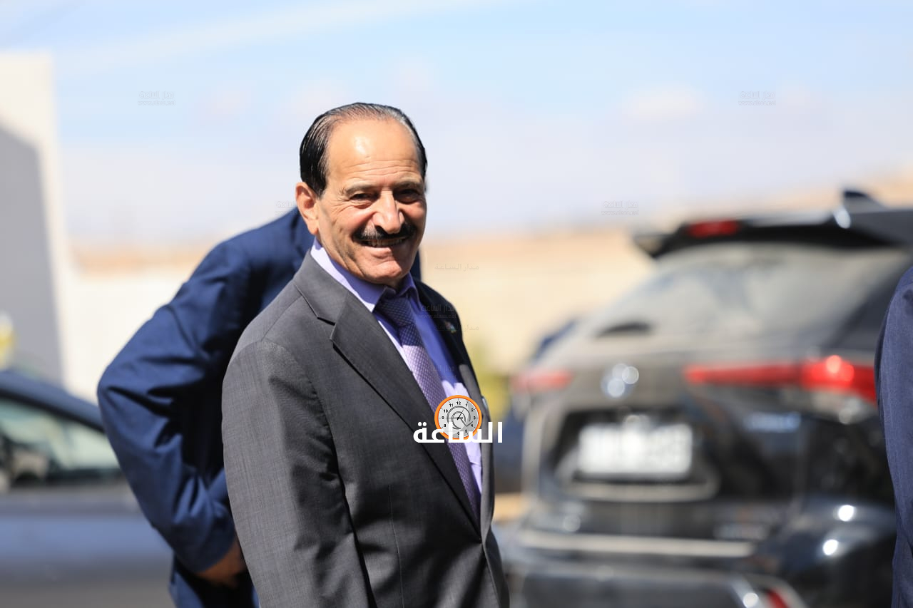 Madar Al-Saa Images 0.3669881844478379