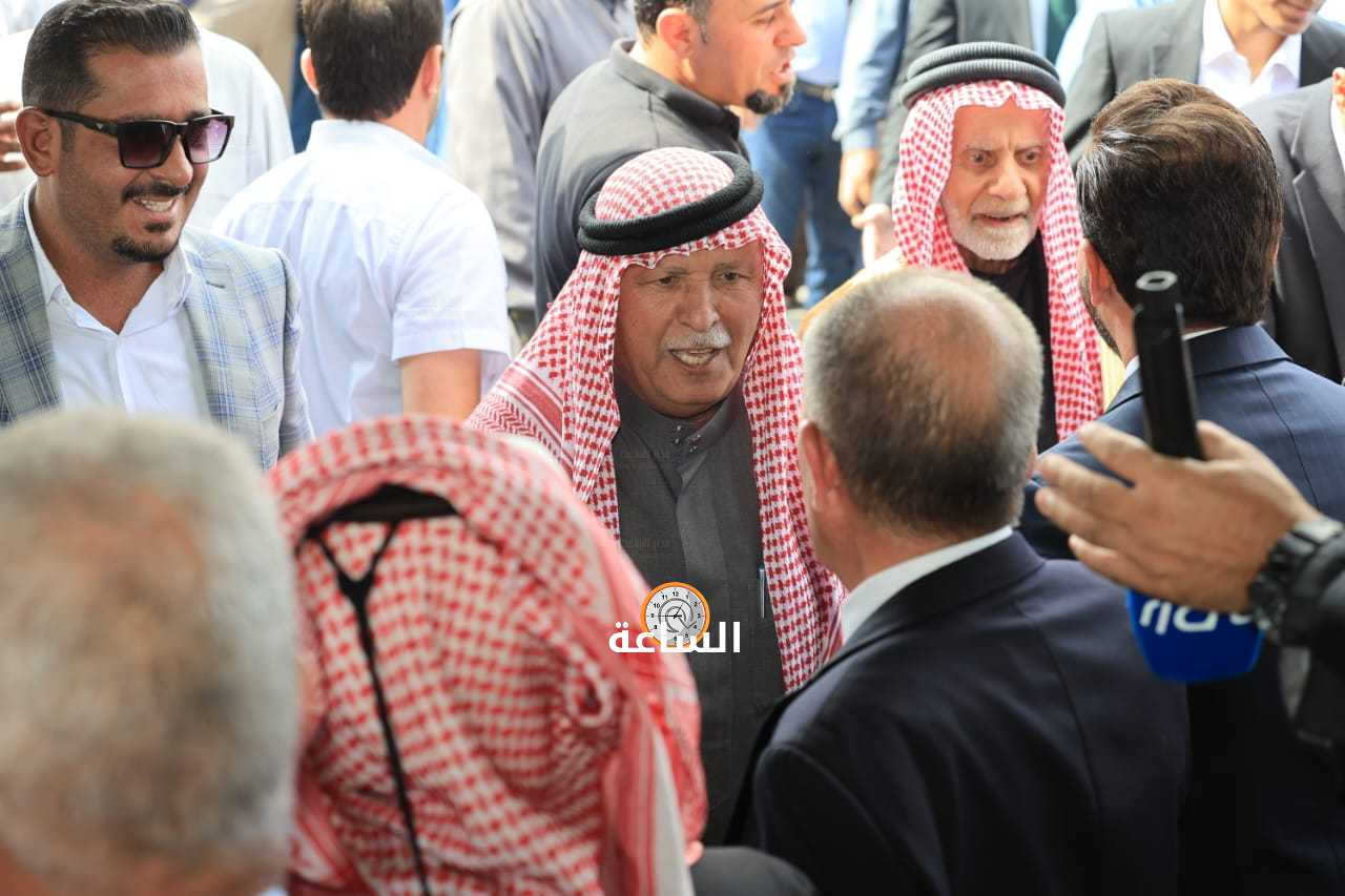 Madar Al-Saa Images 0.3843529472067544