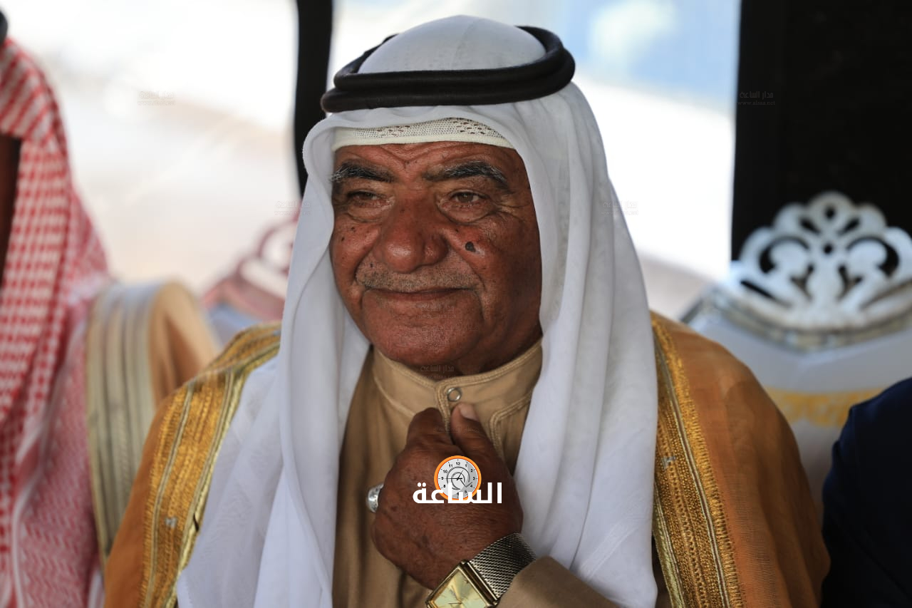 Madar Al-Saa Images 0.8340459567029199
