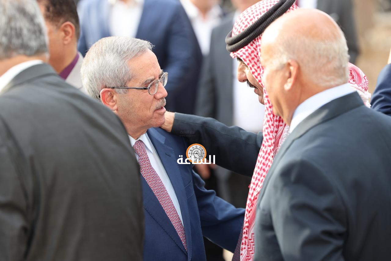 Madar Al-Saa Images 0.25577527219825946