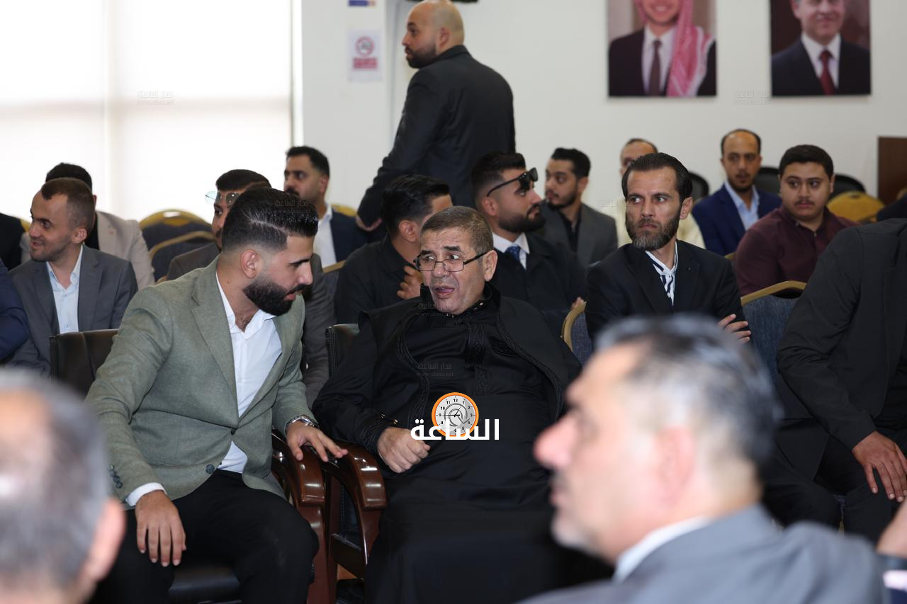 Madar Al-Saa Images 0.23944143845481802