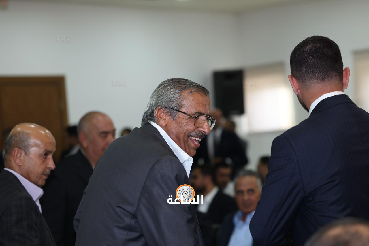 Madar Al-Saa Images 0.08896814590545199