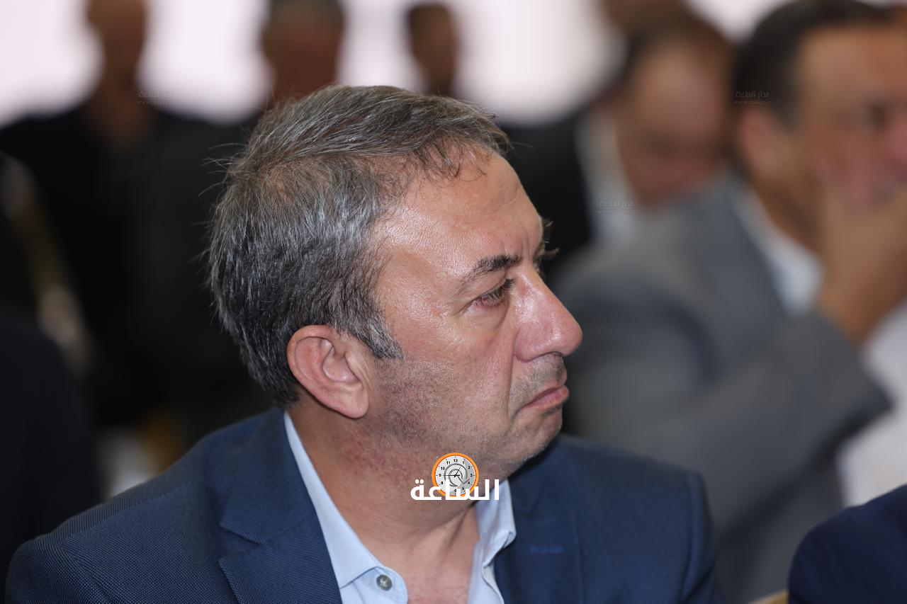 Madar Al-Saa Images 0.5877677294907526