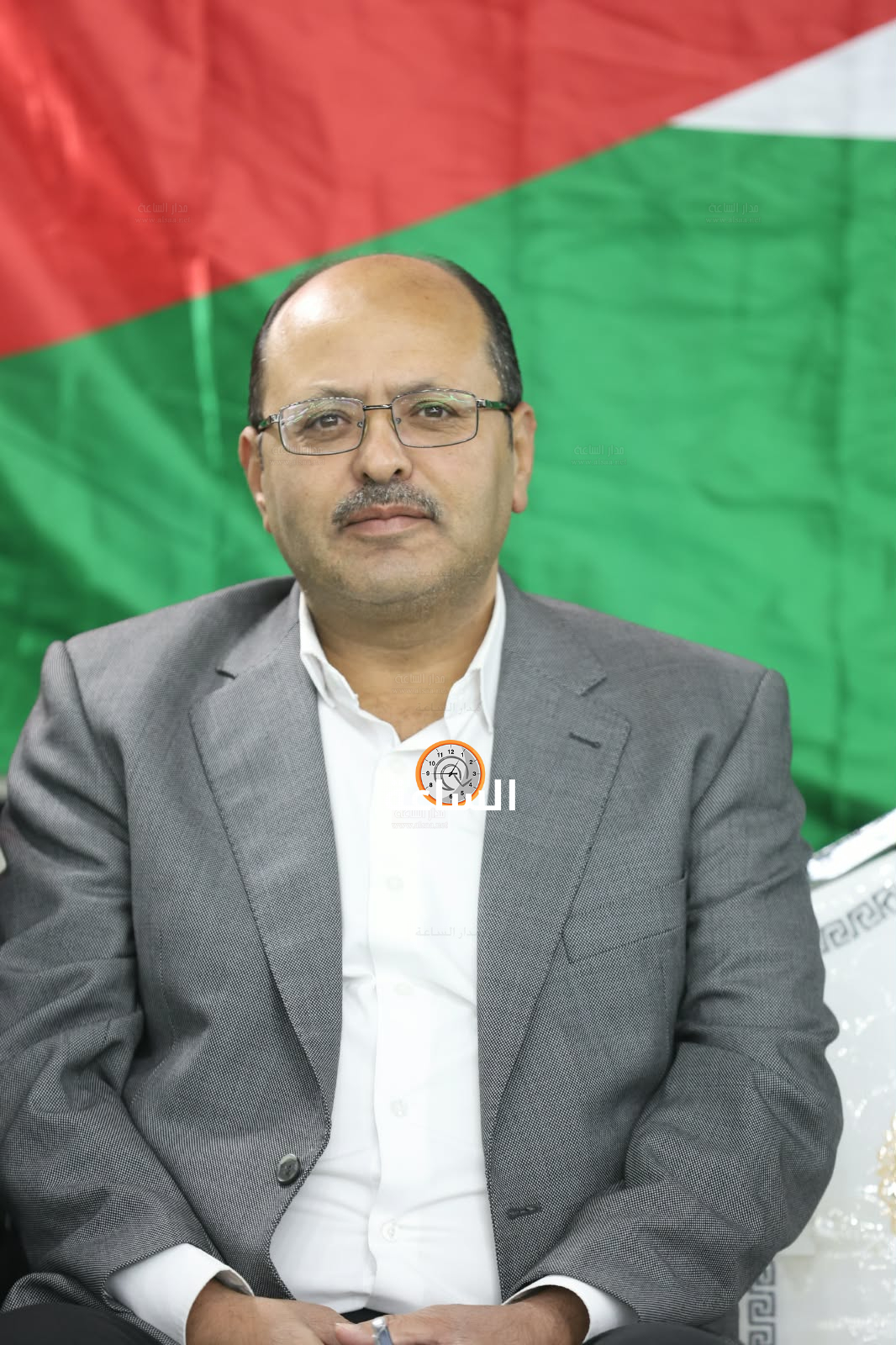 Madar Al-Saa Images 0.9837013098880486
