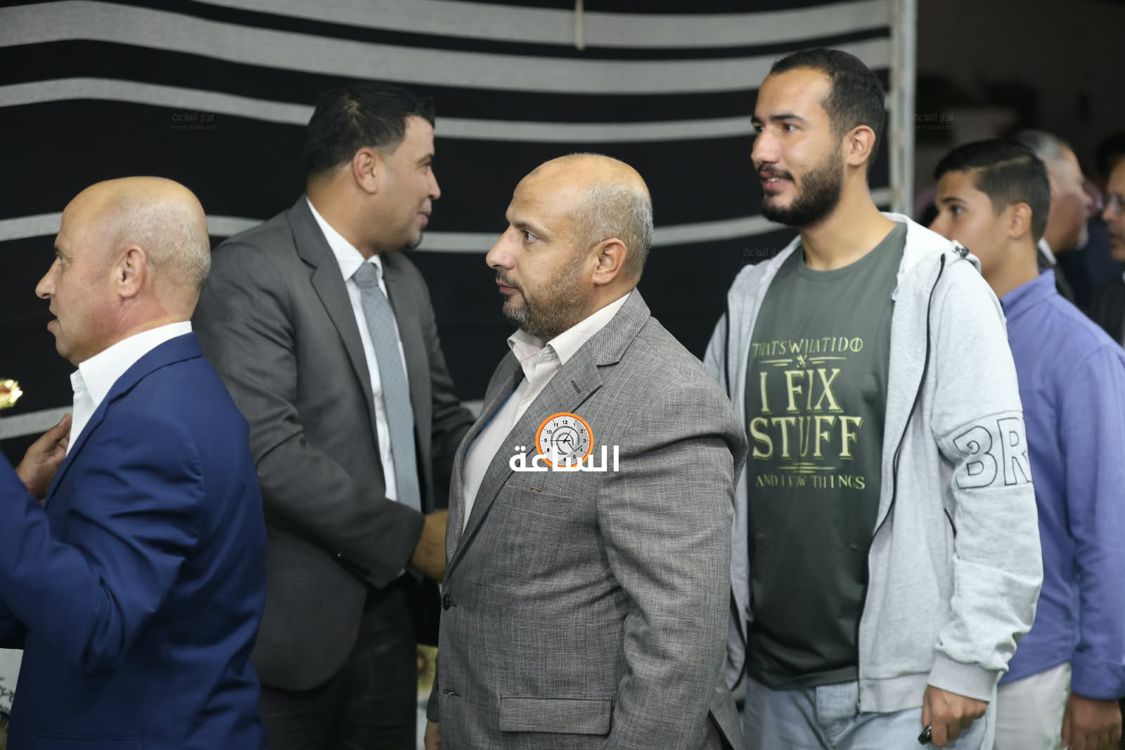 Madar Al-Saa Images 0.5393583595949235