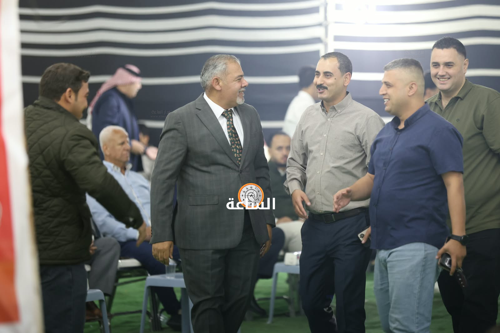 Madar Al-Saa Images 0.5883899053632375