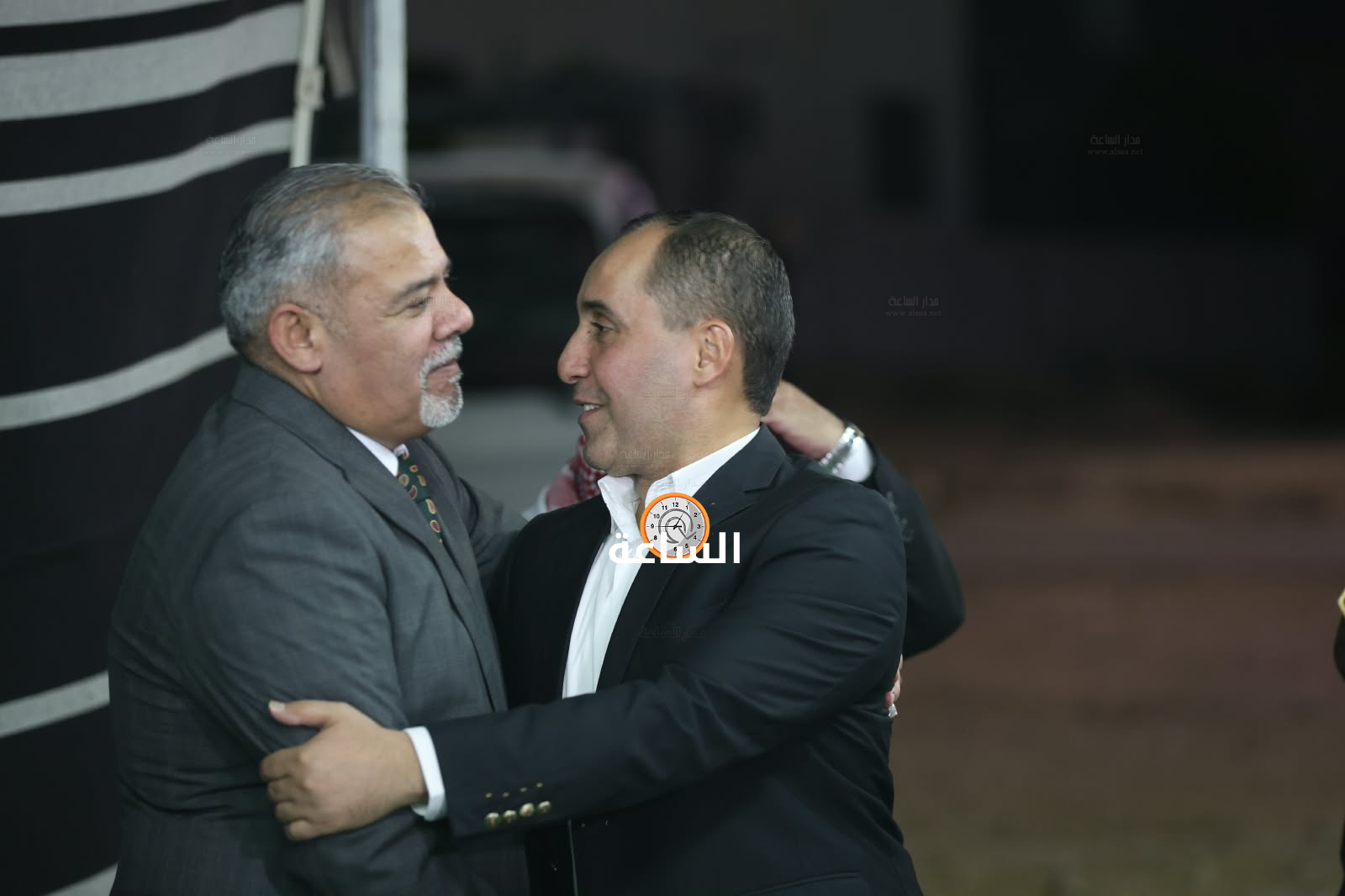Madar Al-Saa Images 0.41070654053096356
