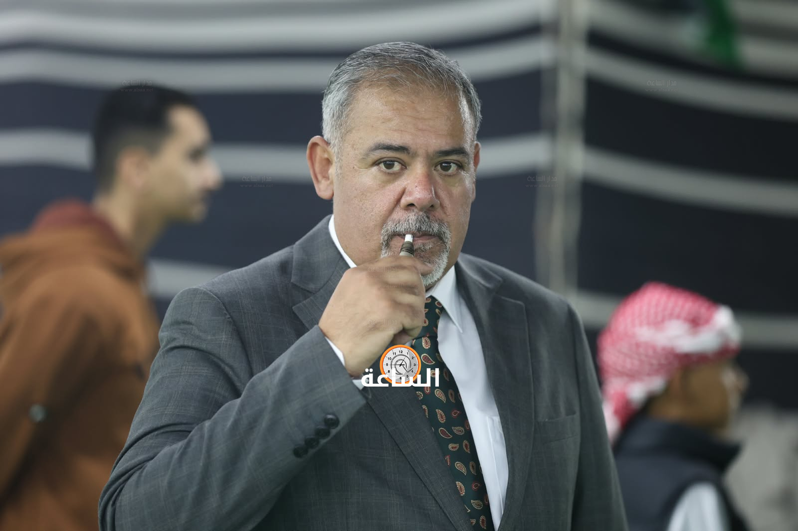 Madar Al-Saa Images 0.4868425929614357