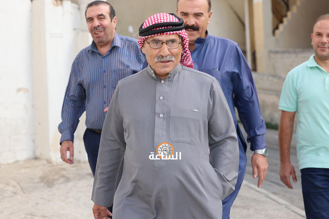 Madar Al-Saa Images 0.7221824667852706