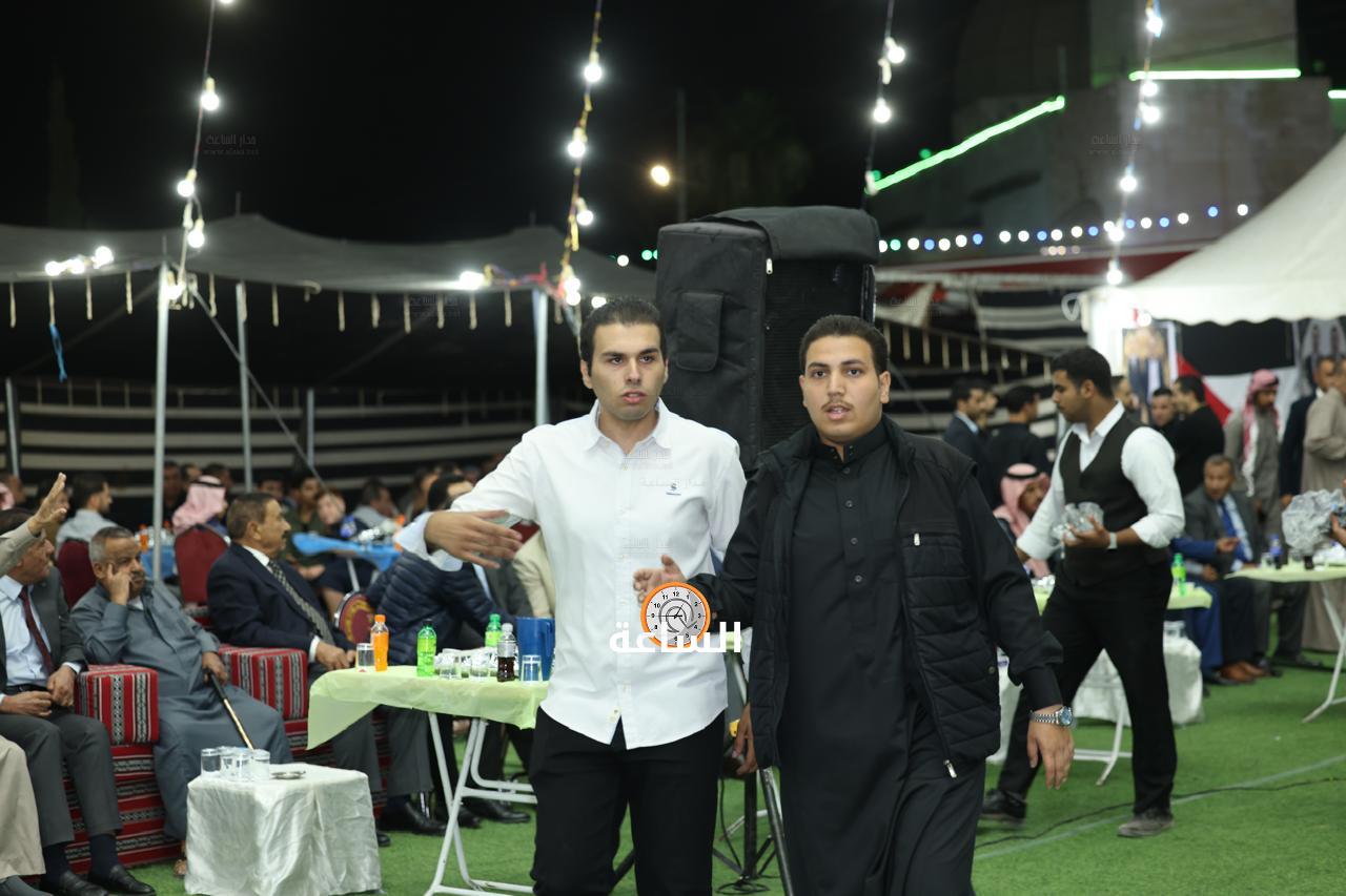 Madar Al-Saa Images 0.3978008847970209
