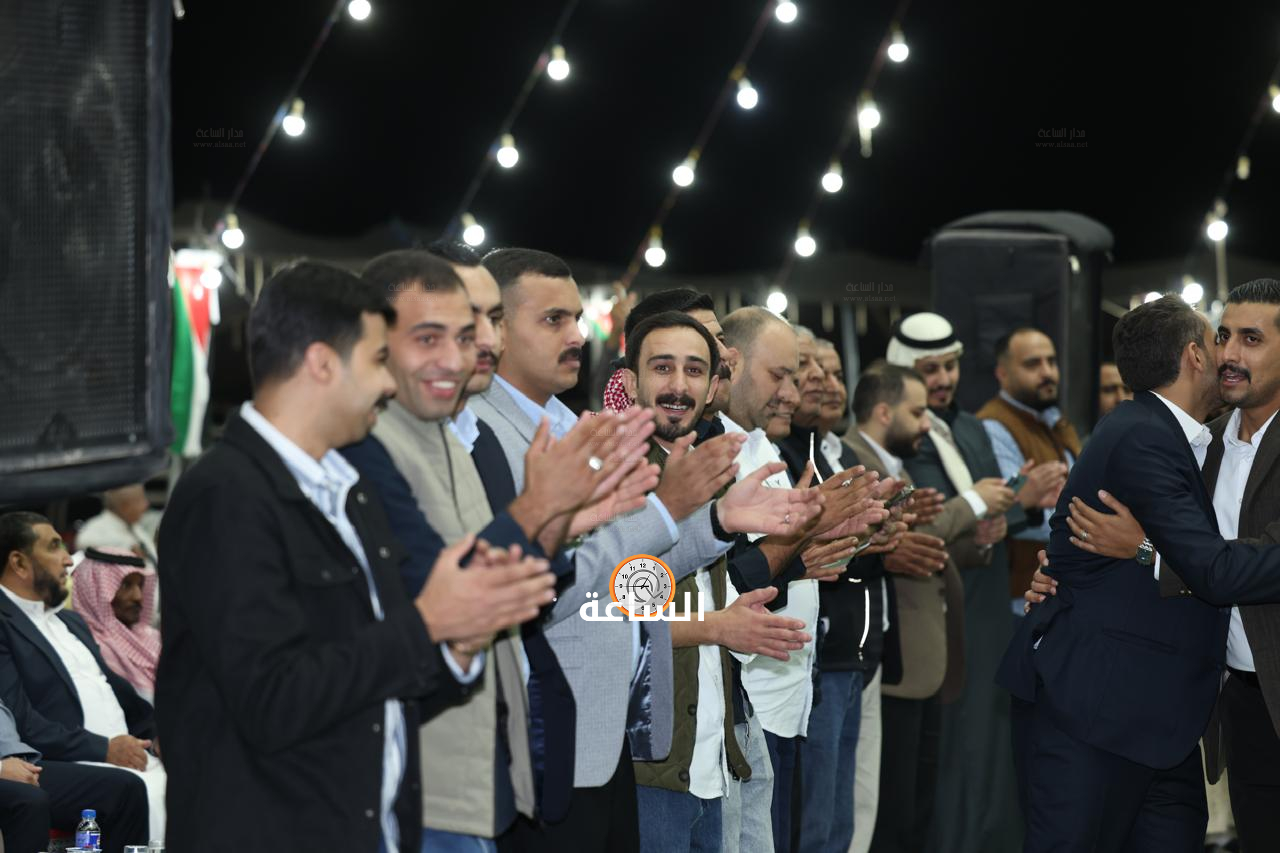 Madar Al-Saa Images 0.8762634662976033
