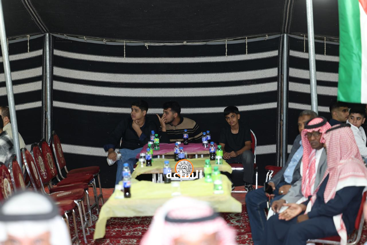 Madar Al-Saa Images 0.2439605090350172