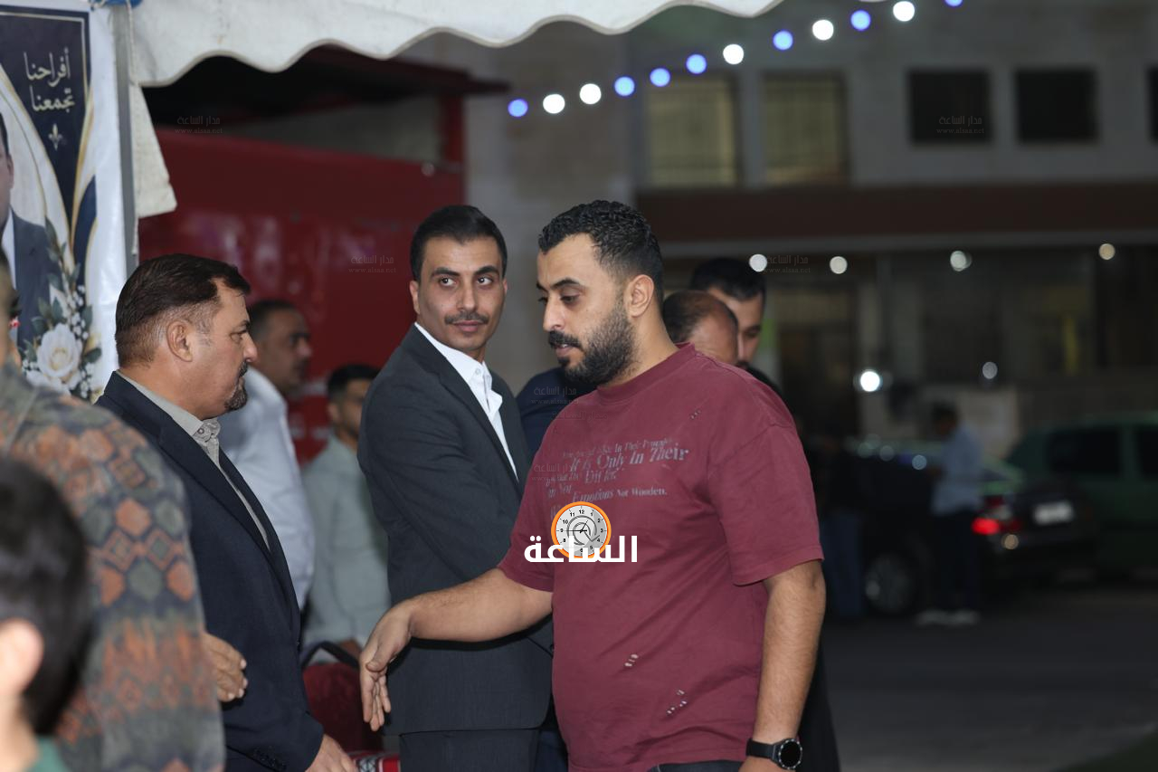 Madar Al-Saa Images 0.3834540866711119