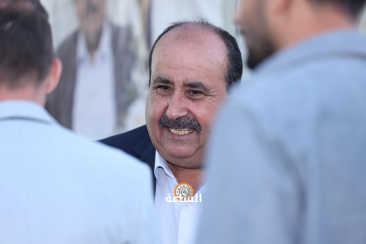 Madar Al-Saa Images 0.8981232419551413