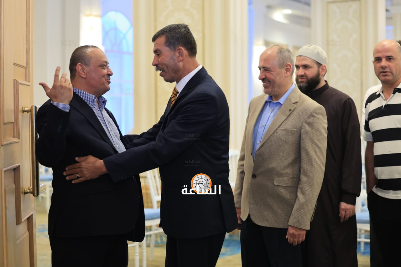Madar Al-Saa Images 0.5740125363431129