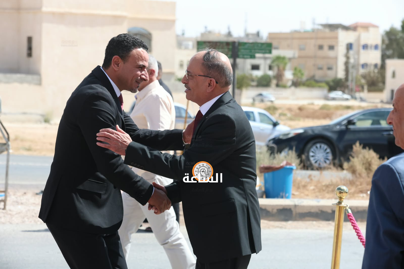 Madar Al-Saa Images 0.4718989334112115