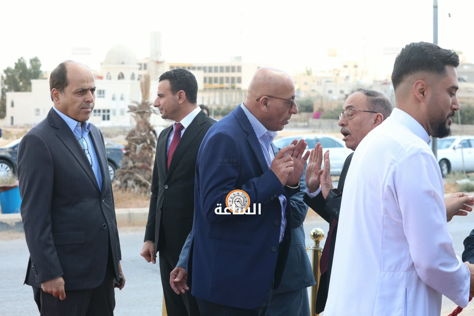 Madar Al-Saa Images 0.4936944078570358