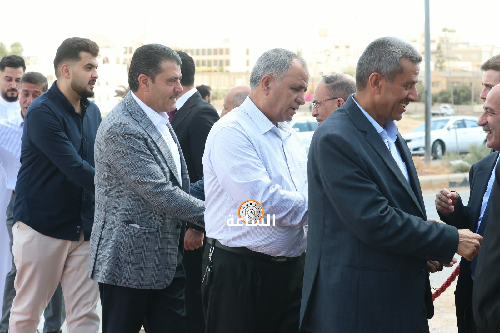 Madar Al-Saa Images 0.4573767673325857