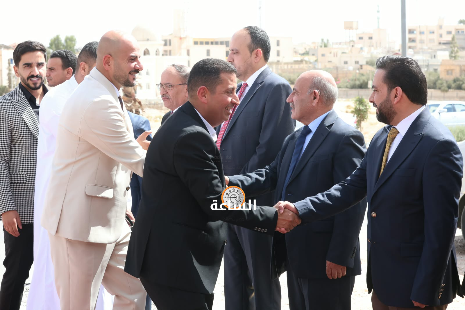 Madar Al-Saa Images 0.6426653841602643