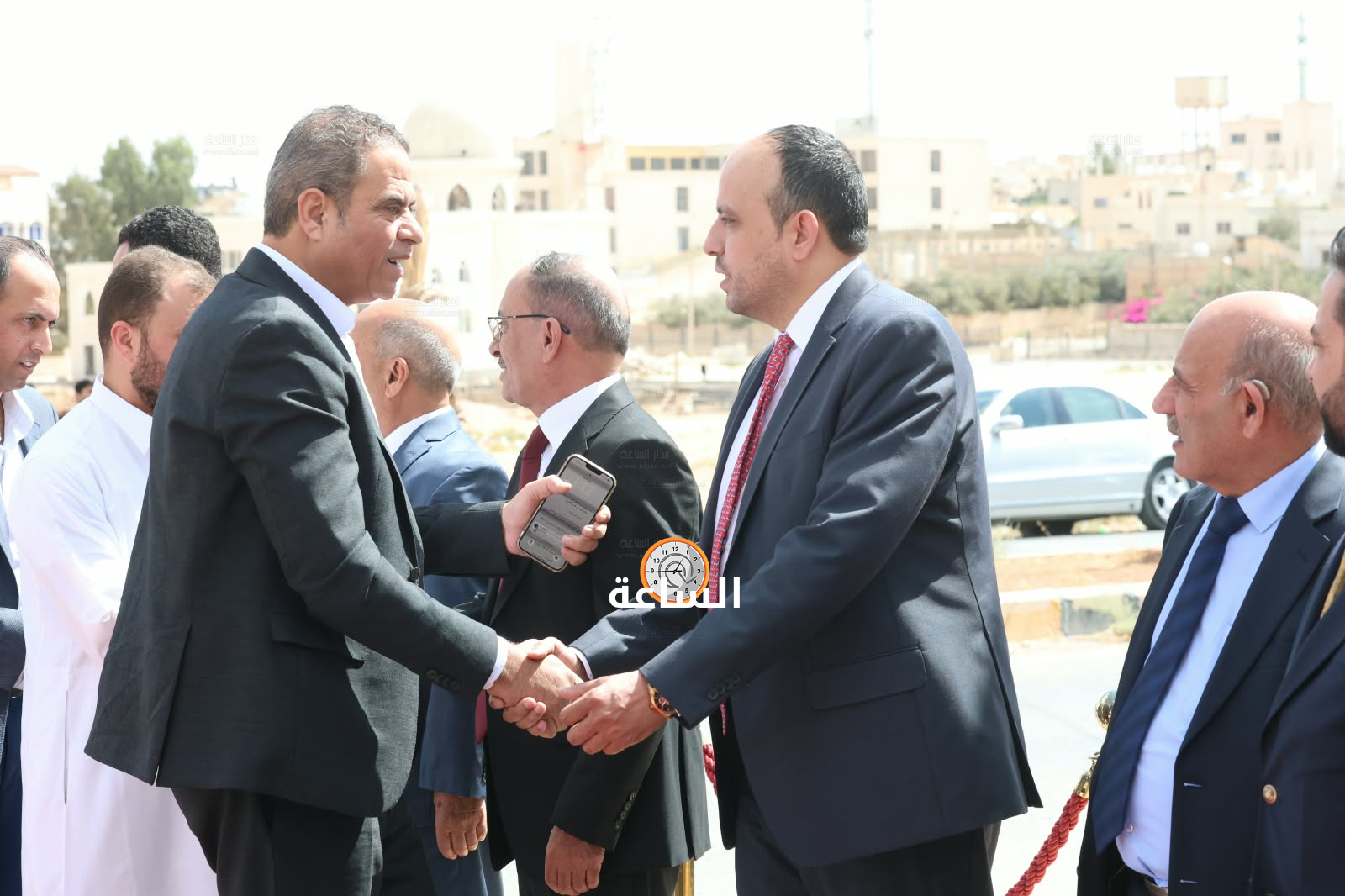 Madar Al-Saa Images 0.1697252269822057