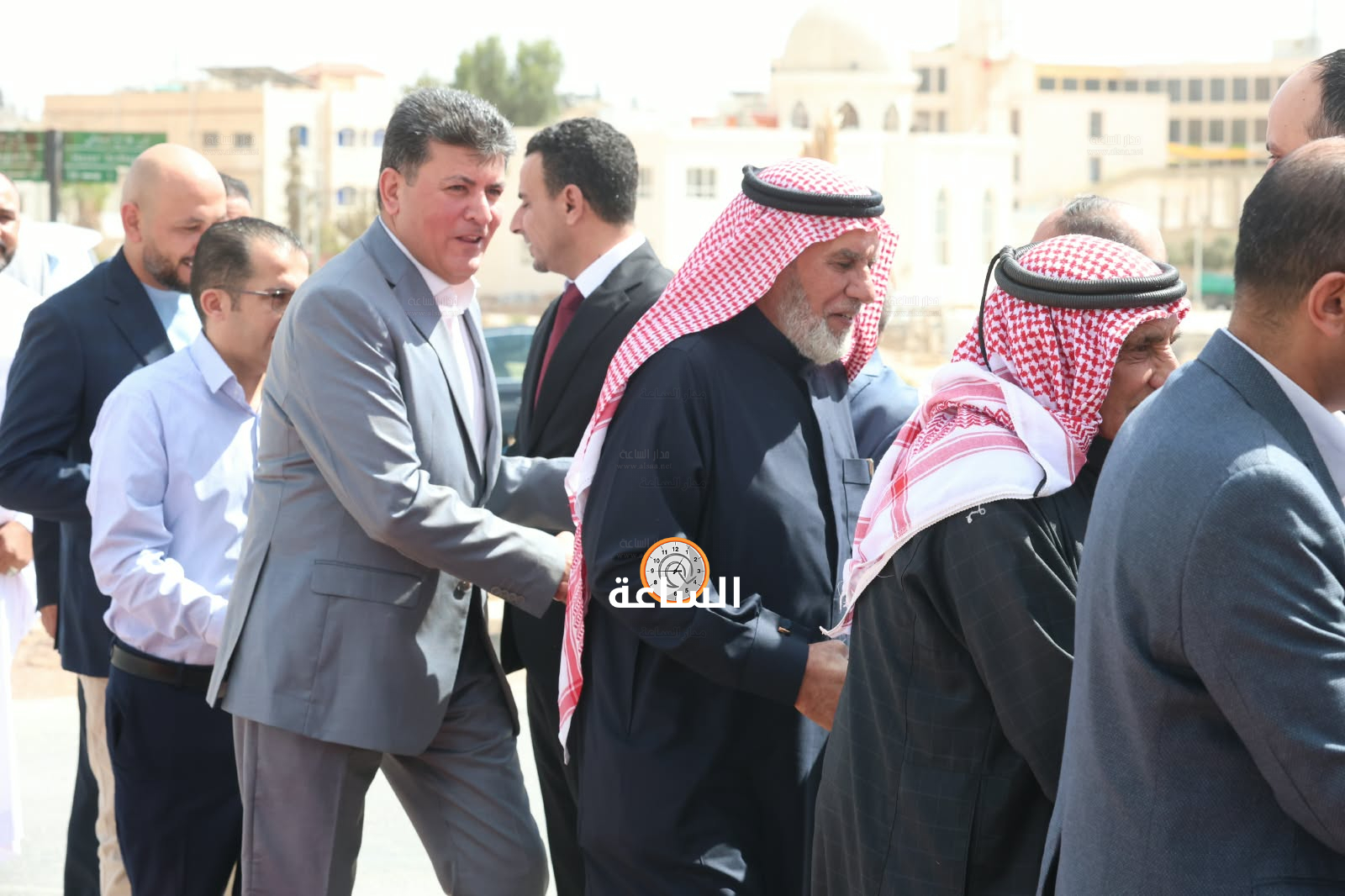 Madar Al-Saa Images 0.6097024773816185