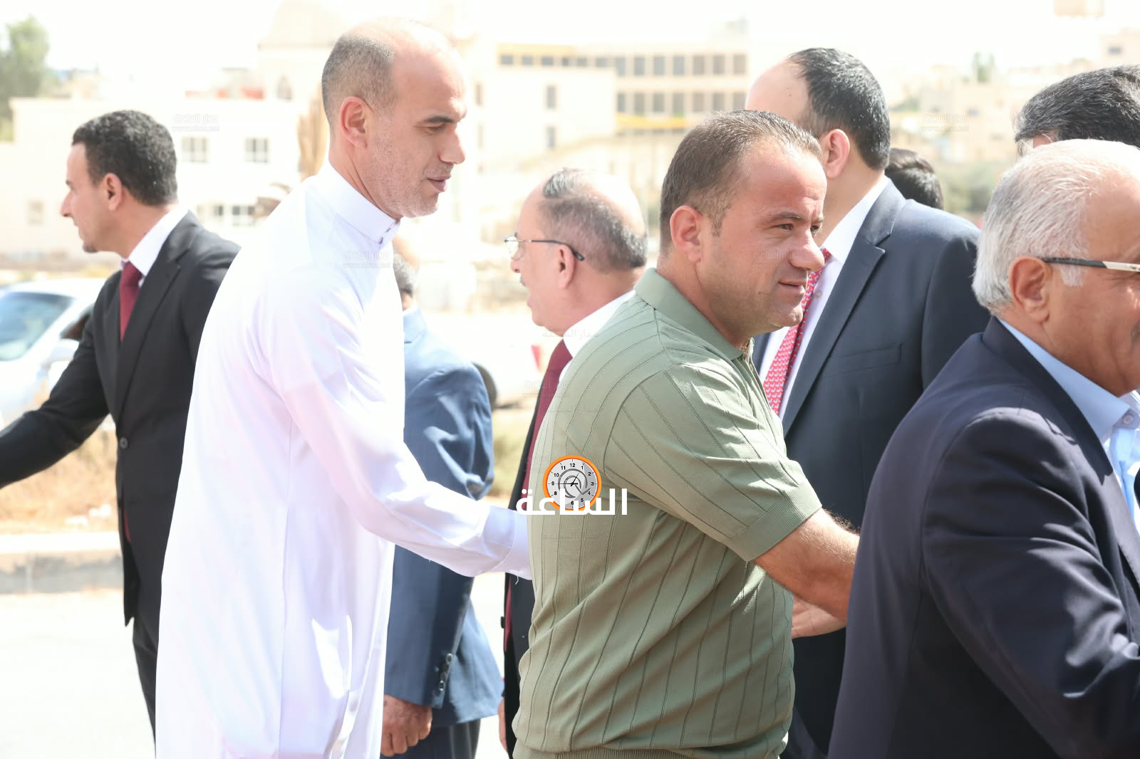 Madar Al-Saa Images 0.040417643403492076