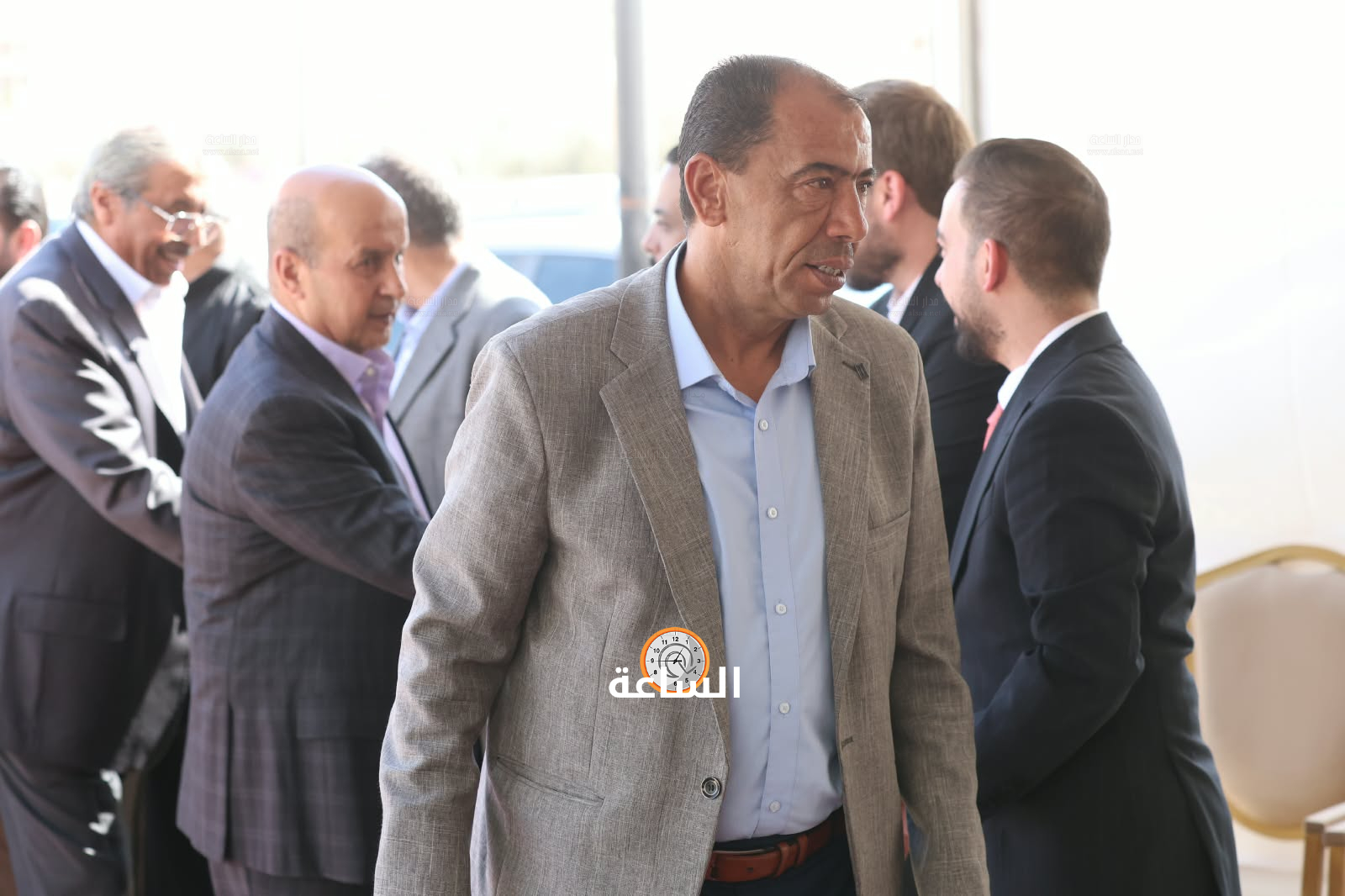 Madar Al-Saa Images 0.918236279037296