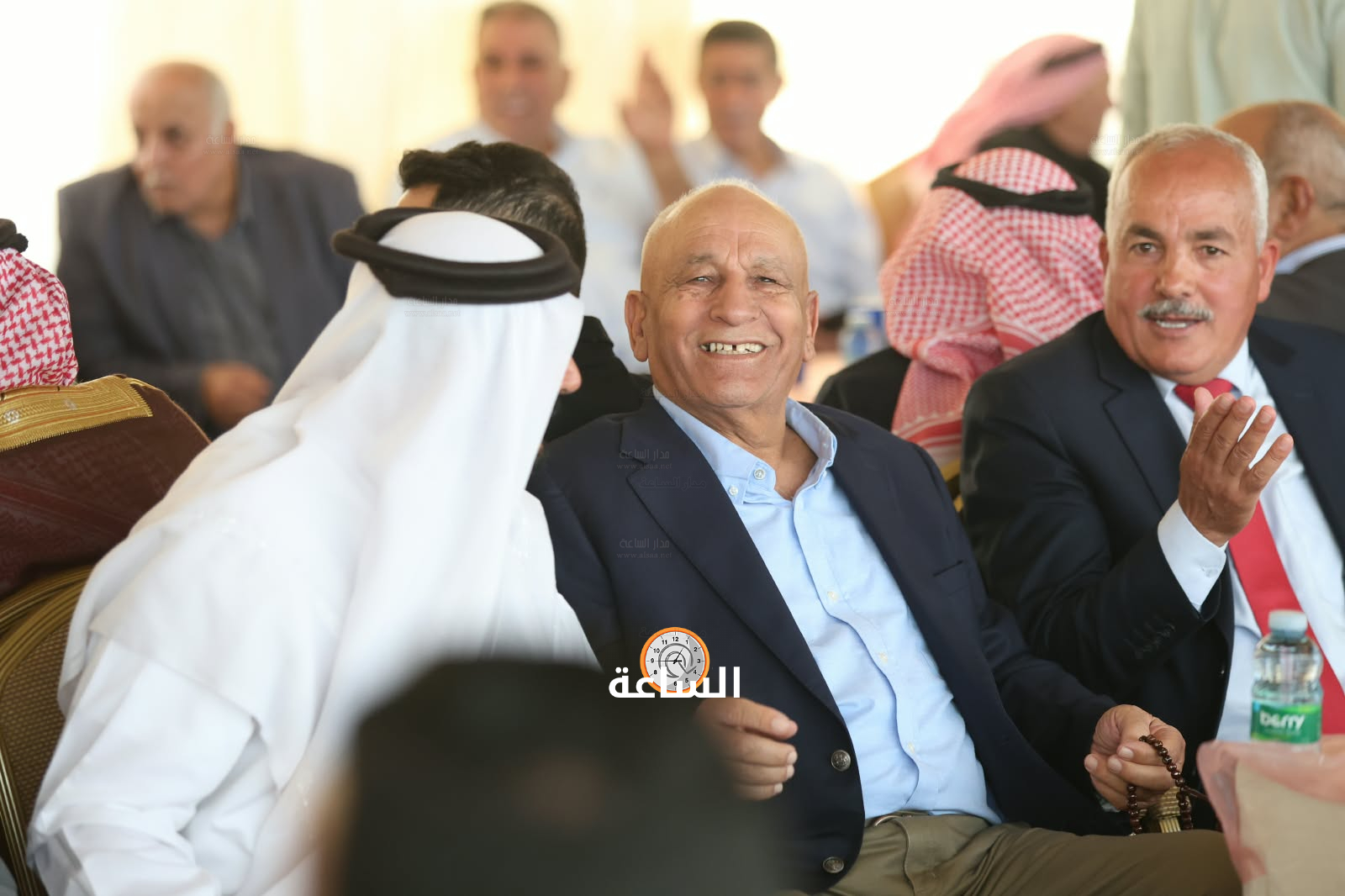 Madar Al-Saa Images 0.8741118085388431