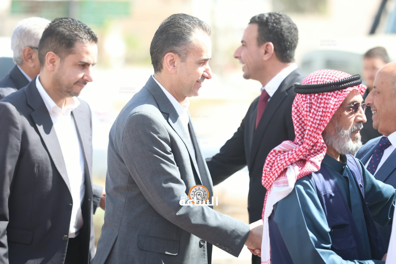 Madar Al-Saa Images 0.8451411387108126