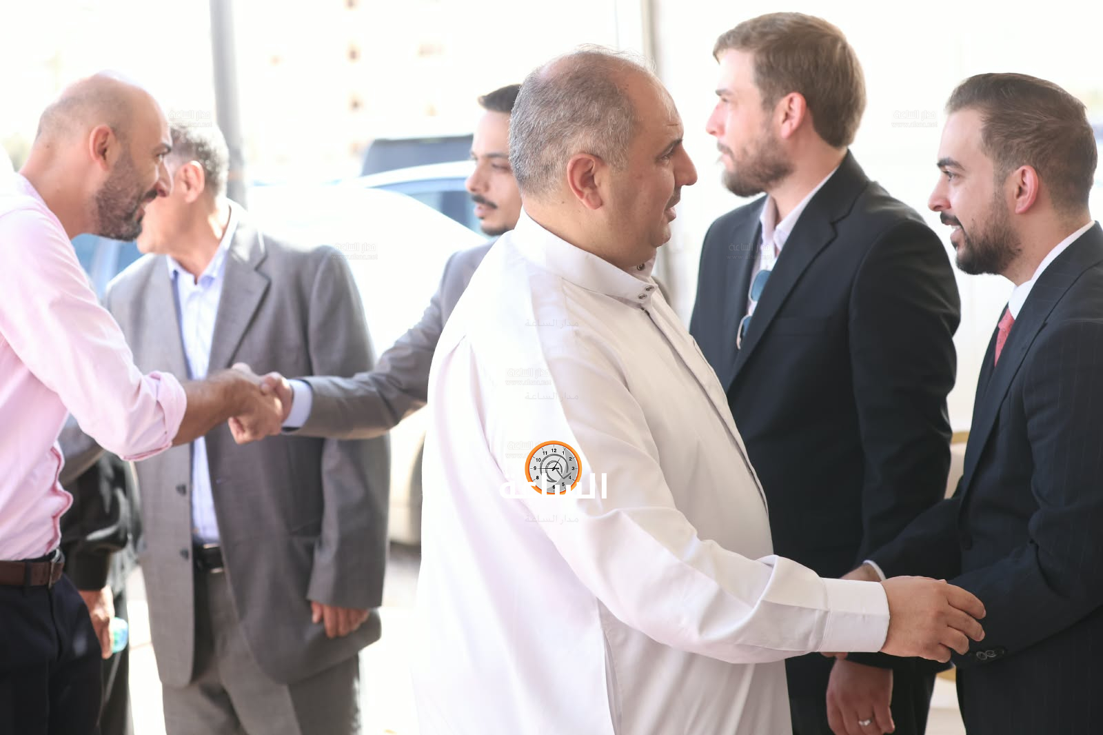 Madar Al-Saa Images 0.9430779477909133