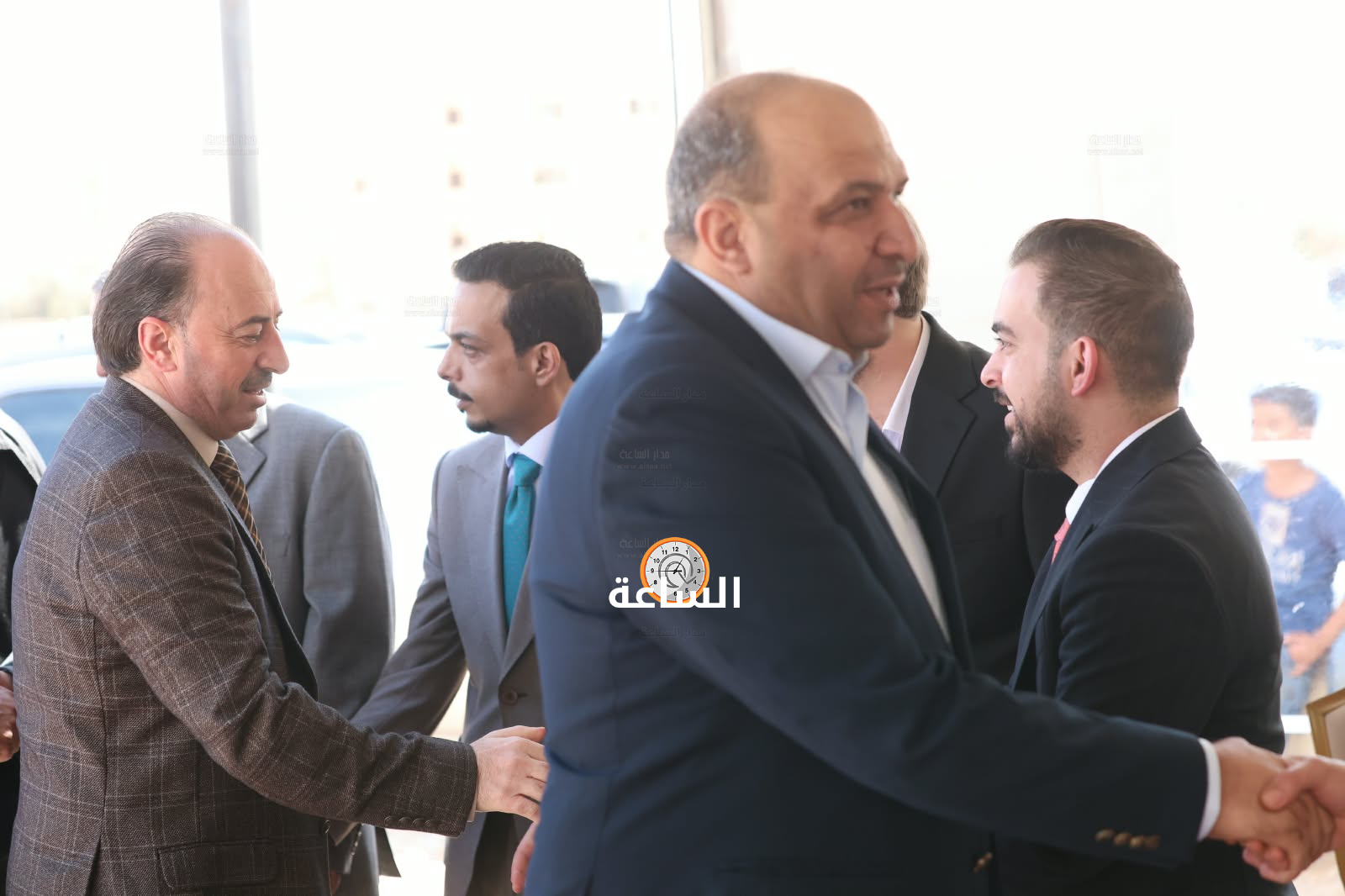 Madar Al-Saa Images 0.11670295149876253