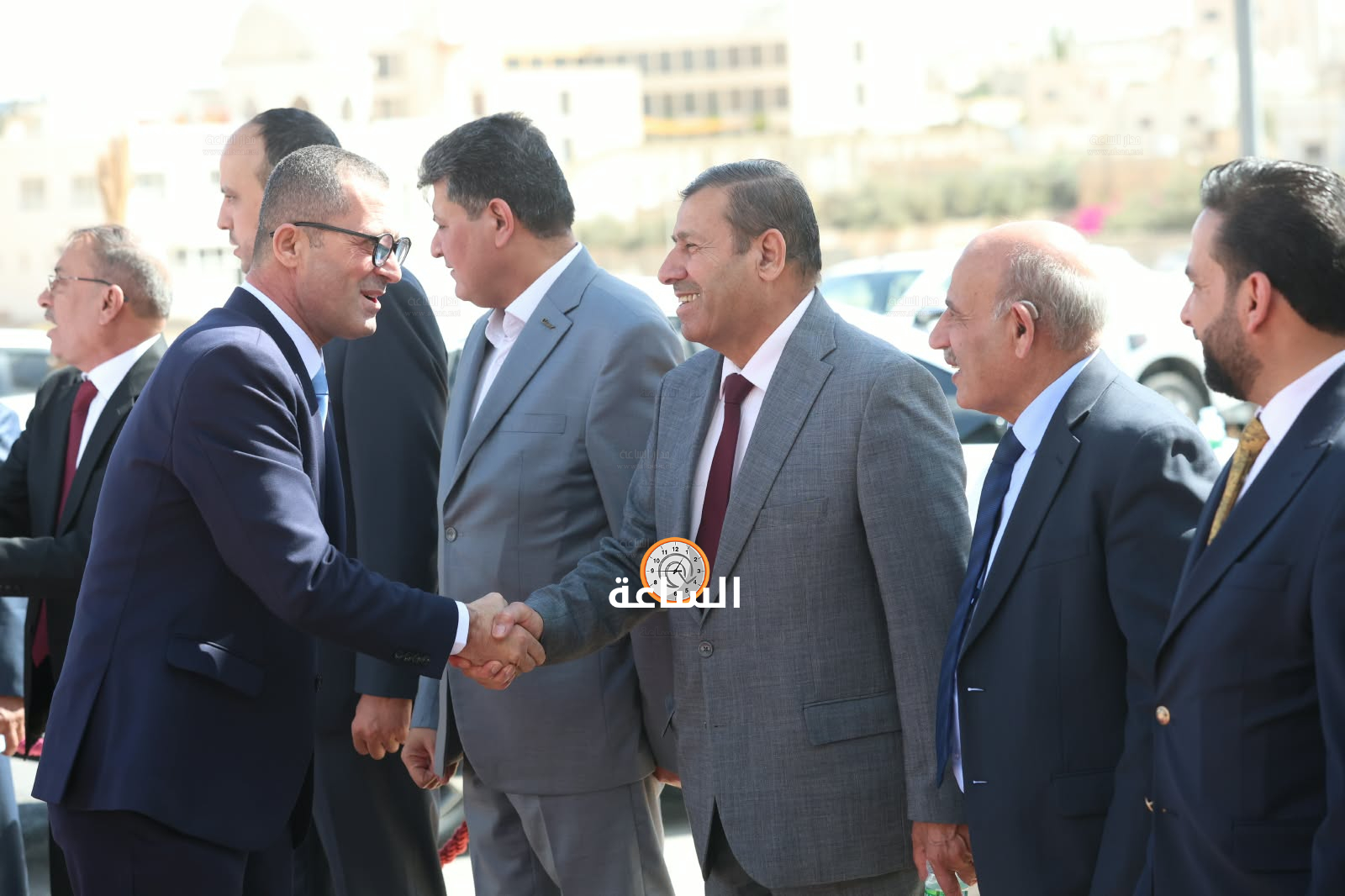 Madar Al-Saa Images 0.9010977771357875