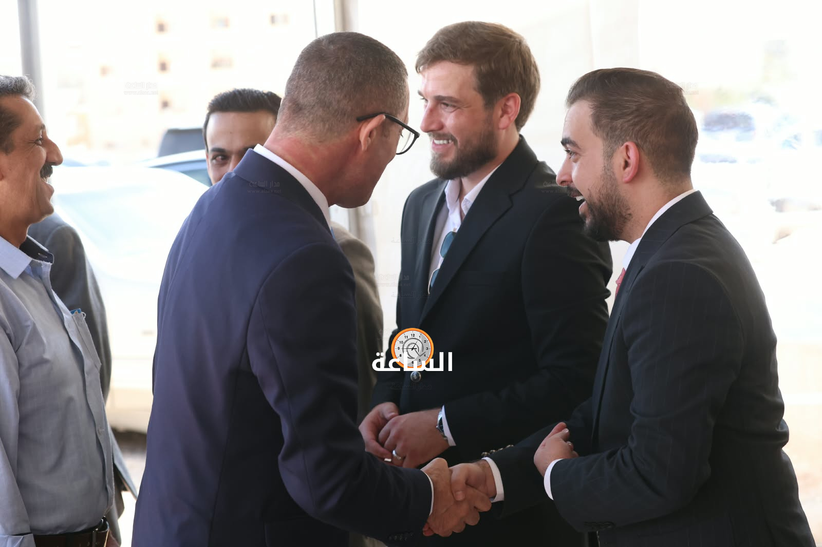 Madar Al-Saa Images 0.7510461609743616
