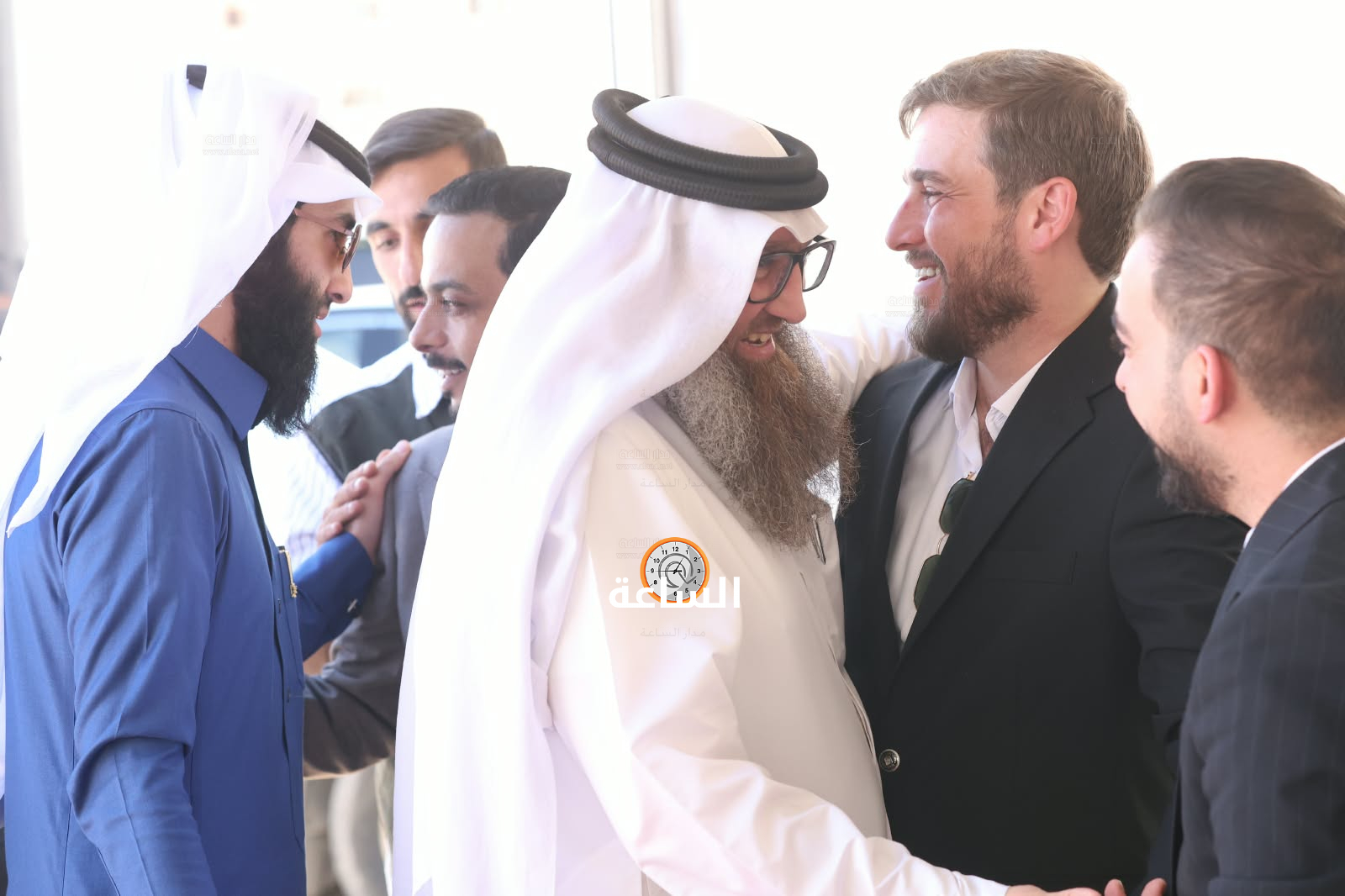 Madar Al-Saa Images 0.6689343786966875