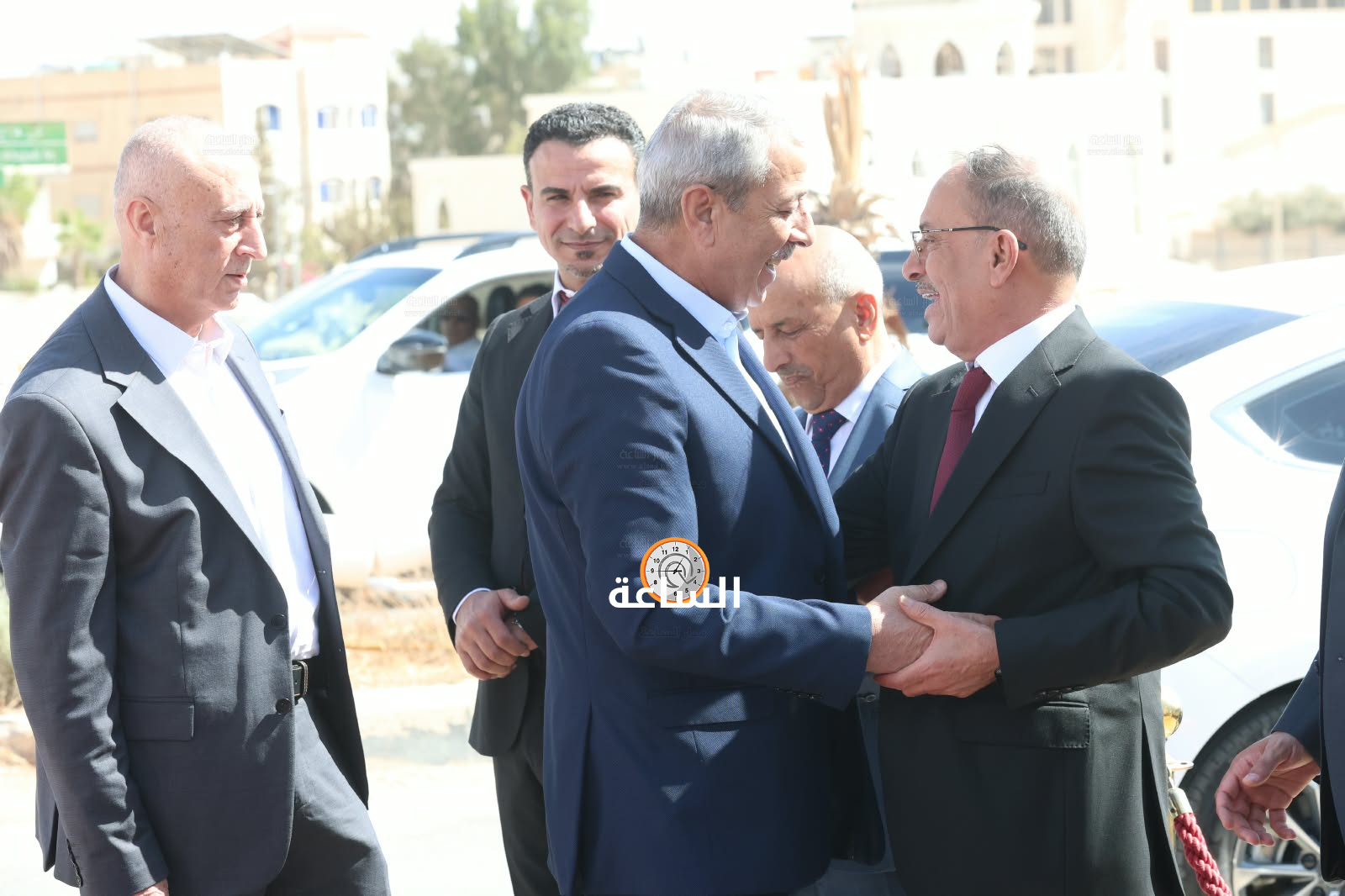 Madar Al-Saa Images 0.4388141433996816