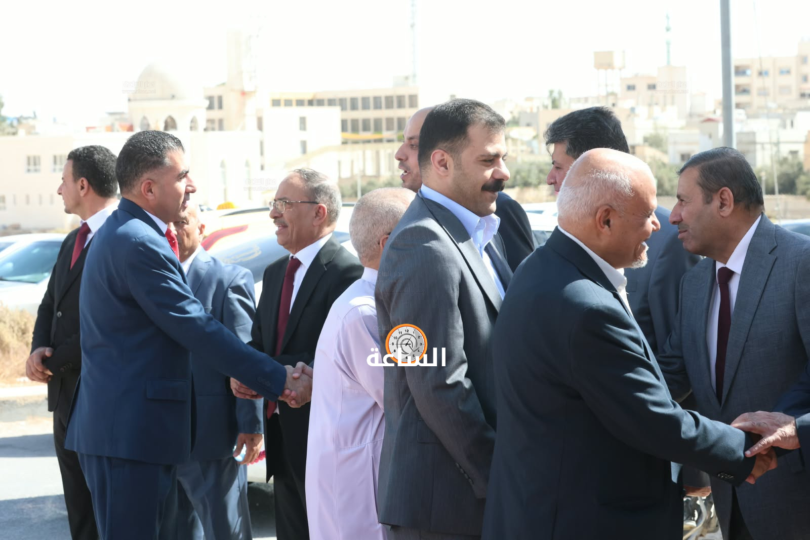Madar Al-Saa Images 0.4352688580853732