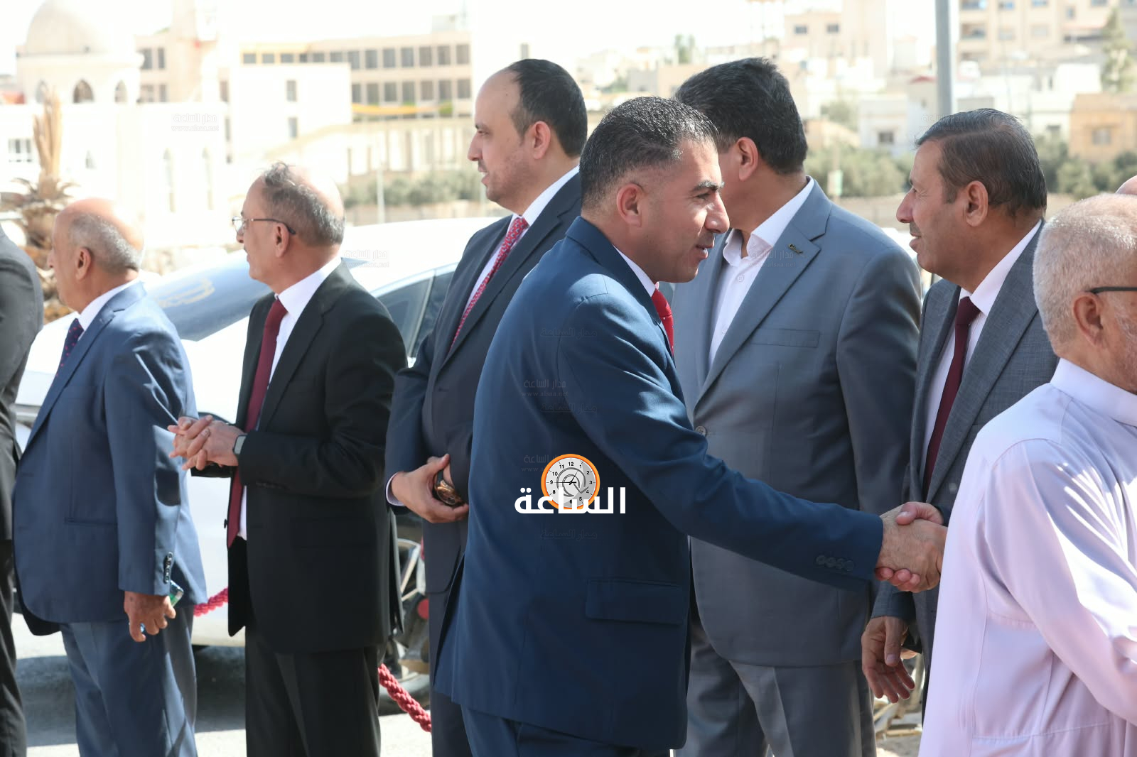 Madar Al-Saa Images 0.17836445959660863