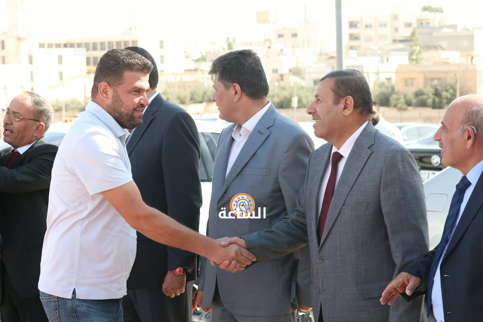 Madar Al-Saa Images 0.6330813536599523